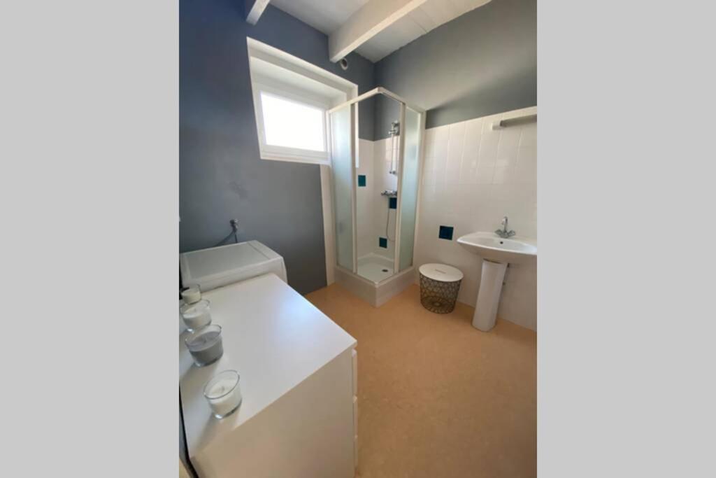 Jolie Maison En Plein Centre Du Guilvinec Екстер'єр фото